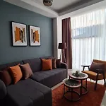 Orange *